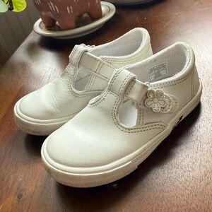 Keds White Dress Shoes Slip-On Canvas